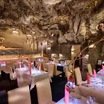 Adria Hotel 4*
