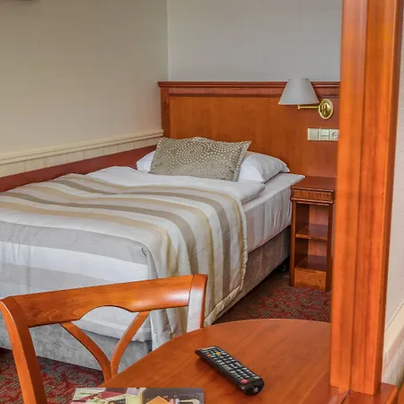 Adria Hotel Praga