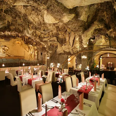 Adria Hotel