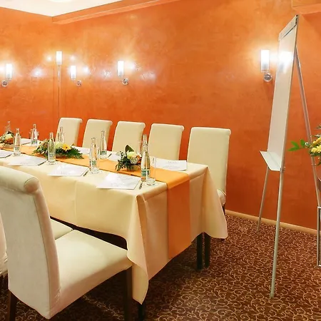 Adria Hotel 4*